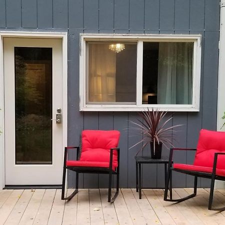 Creekside Bed And Breakfast Guest Room Deerhorn Exteriör bild