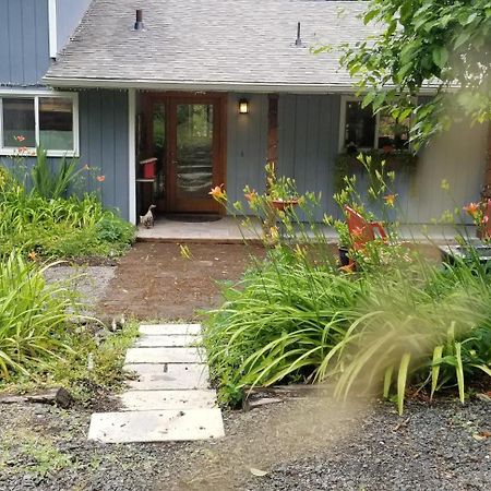 Creekside Bed And Breakfast Guest Room Deerhorn Exteriör bild
